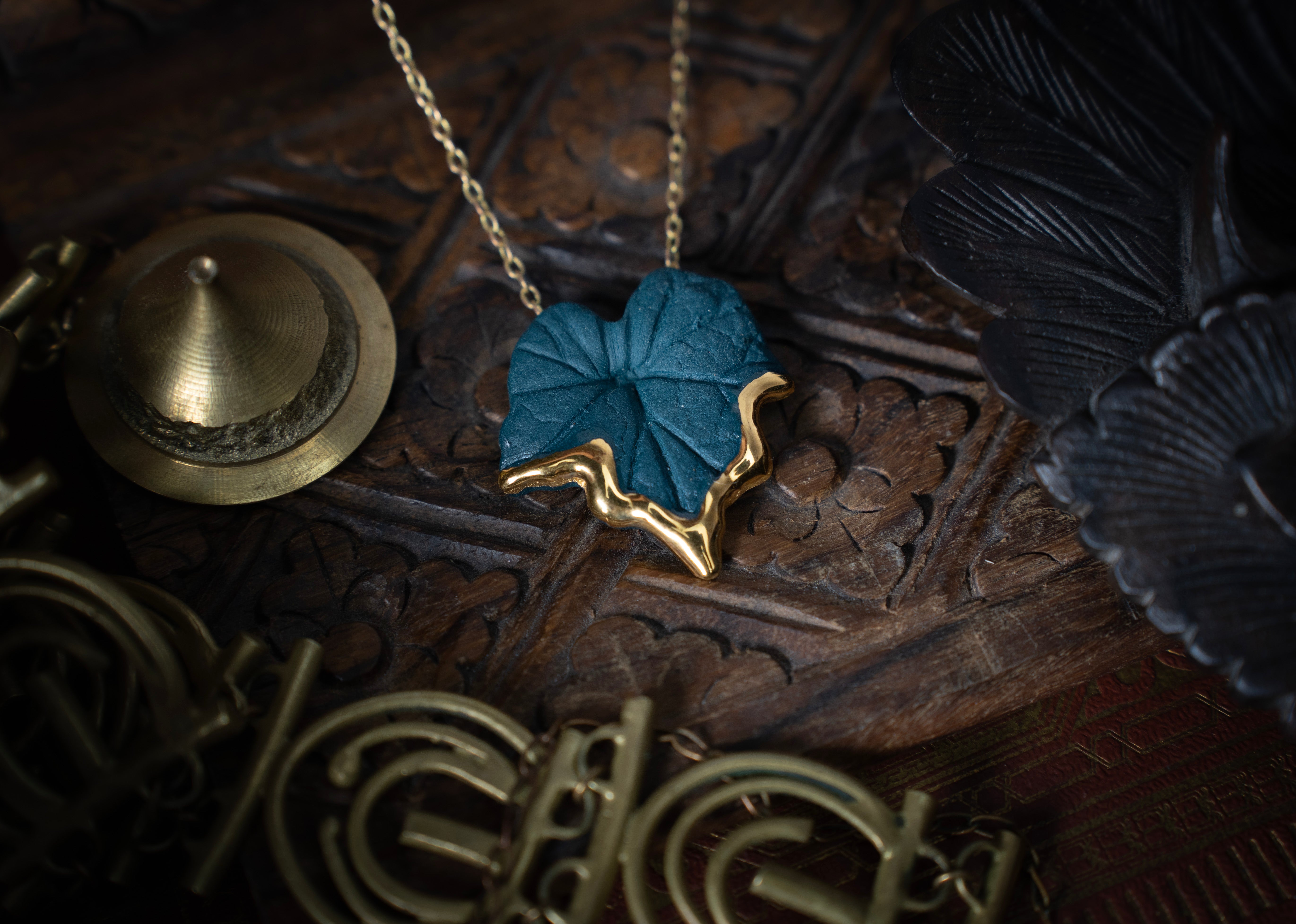 Frozen Ivy Leaf Necklace