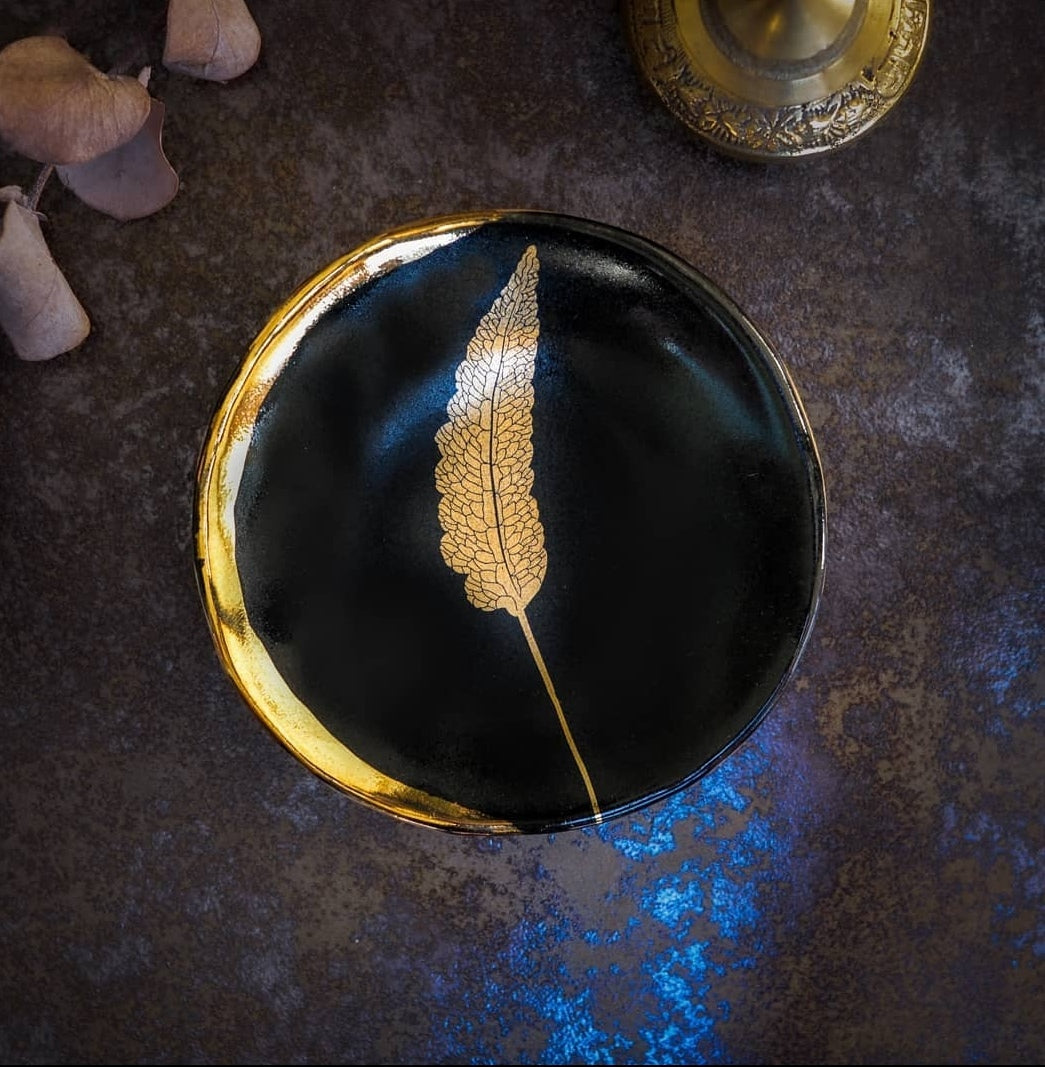 Black Ring Dish with Gold Fern